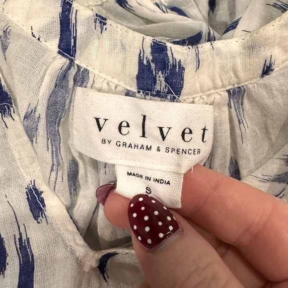 VELVET Patterned Blouse - Picture 4 of 4